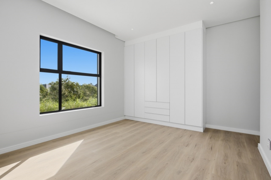 5 Bedroom Property for Sale in Val De Vie Estate Western Cape